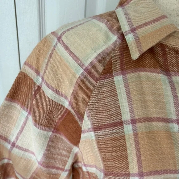Plaid Button-Up Flannel Shirt in Brown and Cream - Picture 4 of 6